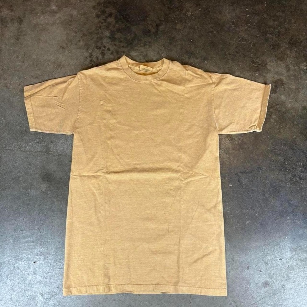 Vintage 90s made in USA orange short sleeve basic shirt  Men's Size Small